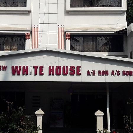 The New White House, Lonavala Hotel ภายนอก รูปภาพ